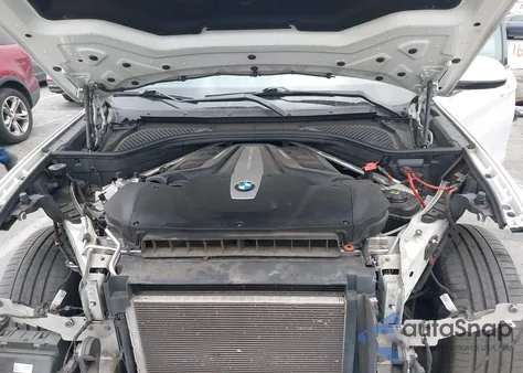 2015 BMW X5 xDrive50I из США, поврежденный, VIN 5UXKR6C54F0J75013